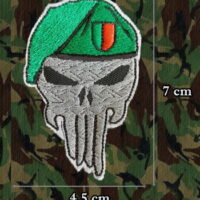 Bordado Punisher com boina verde - instinto militar